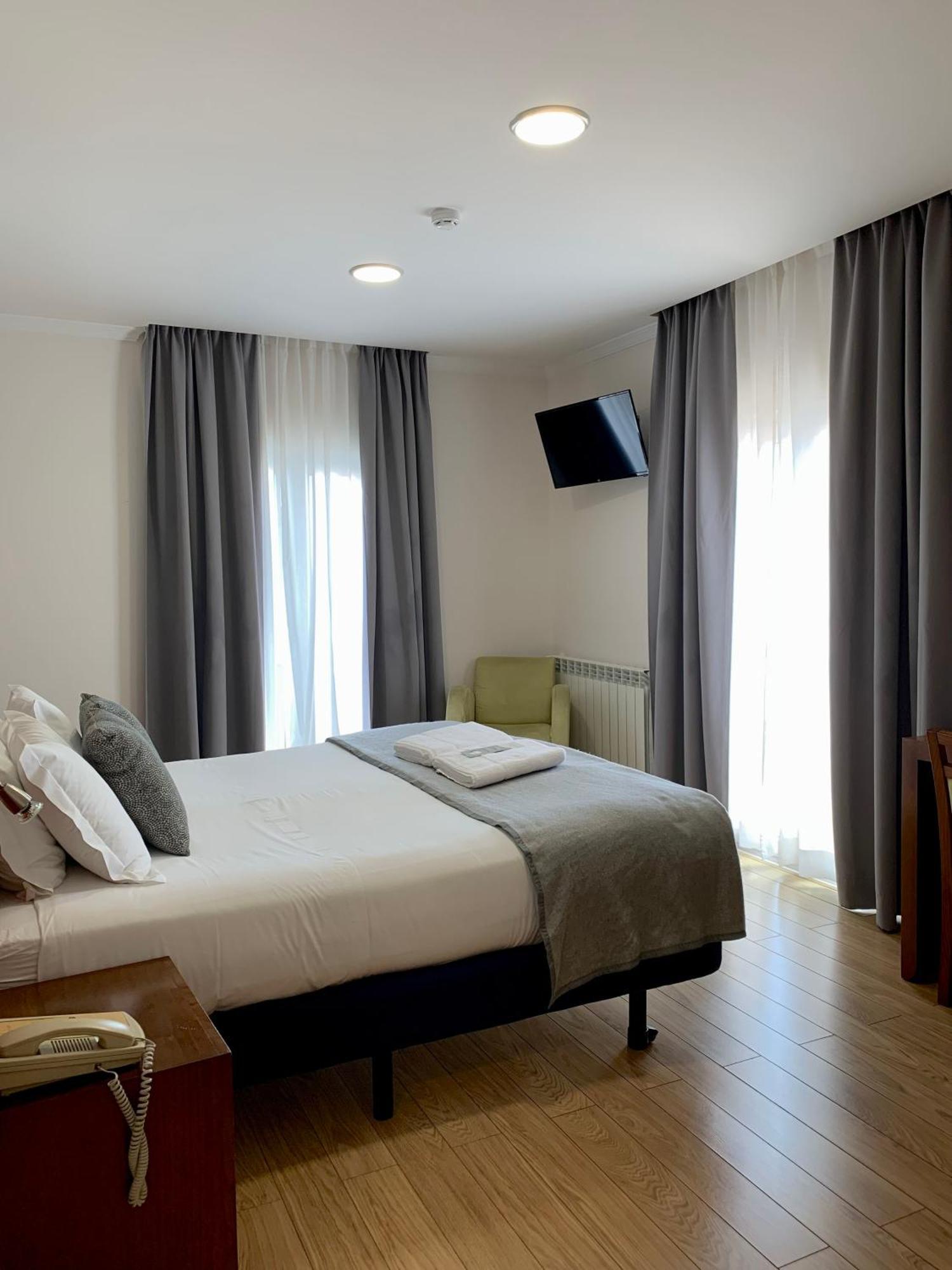 Hotel Vila Verde Каштру-Верди Экстерьер фото