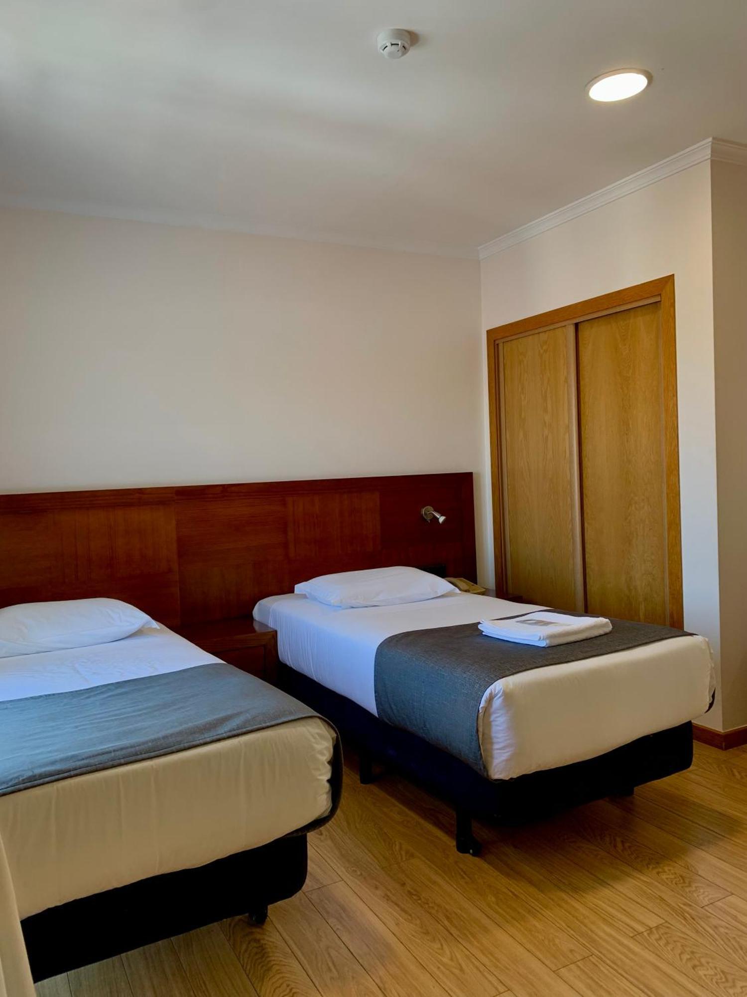 Hotel Vila Verde Каштру-Верди Экстерьер фото